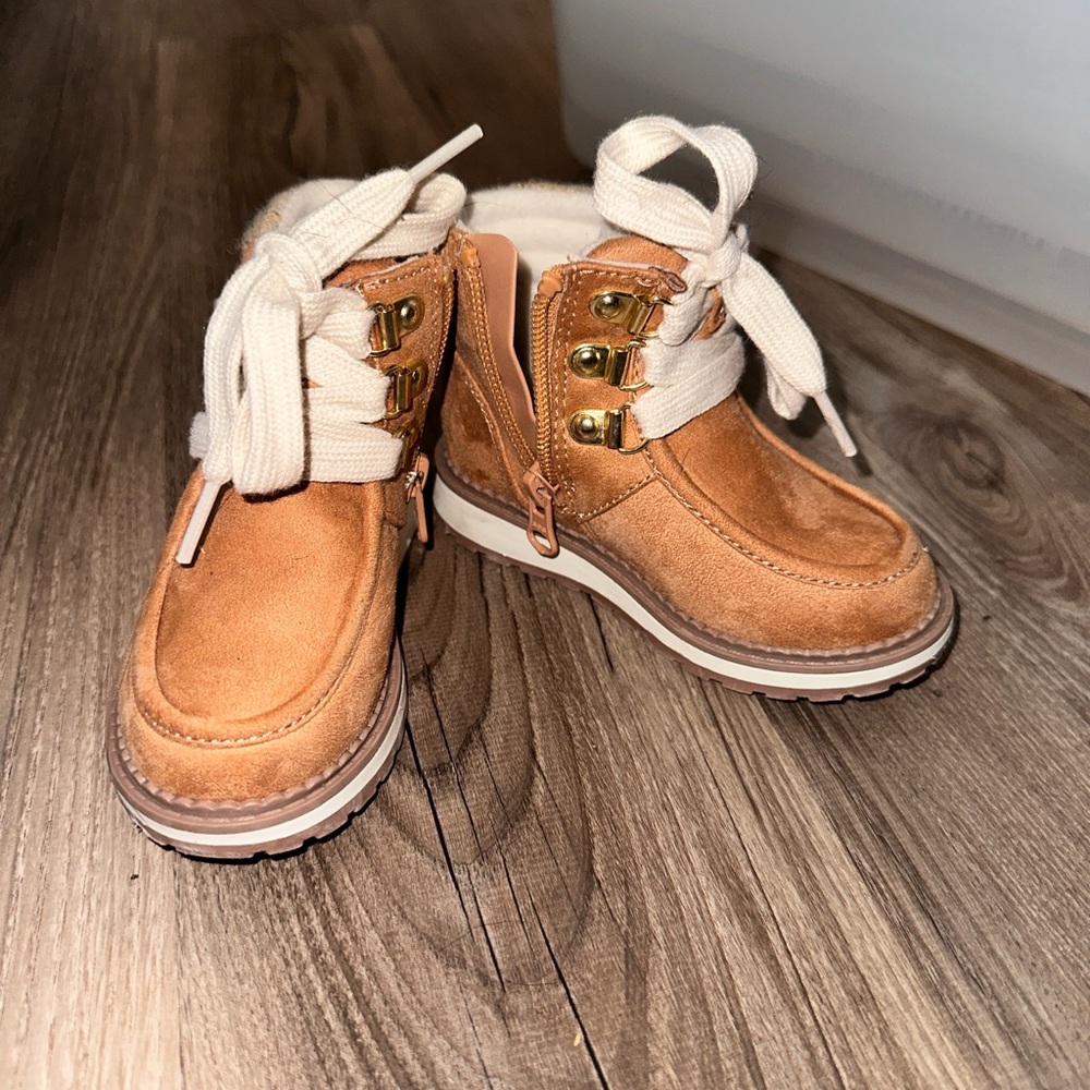 Cat & Jack toddler hiking boots